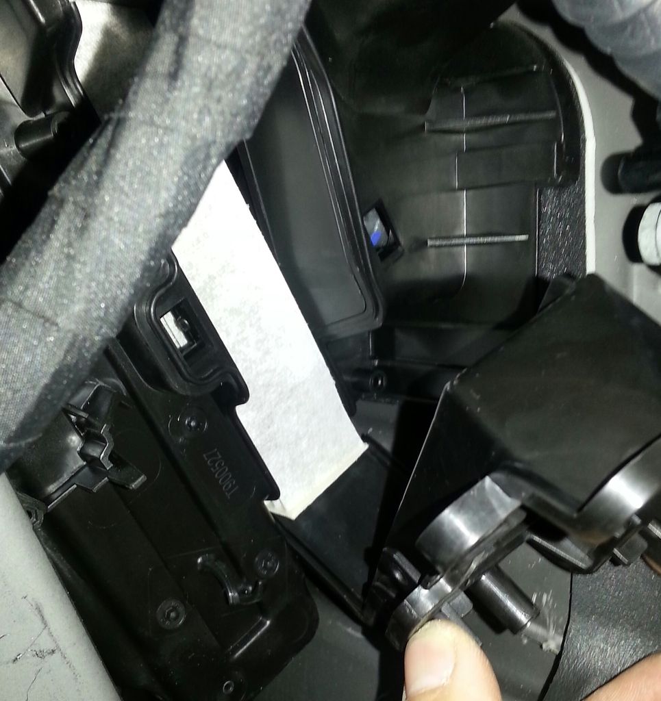 [Vivaro][2014 ] Vivaro 2014on pollen filter Vauxhall Owners